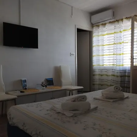 Borovik Penzion Živogošće