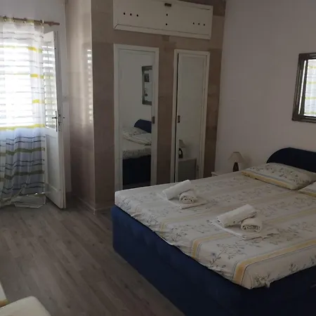 Borovik 3*