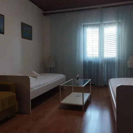 Borovik Gostinjska kuća 3*